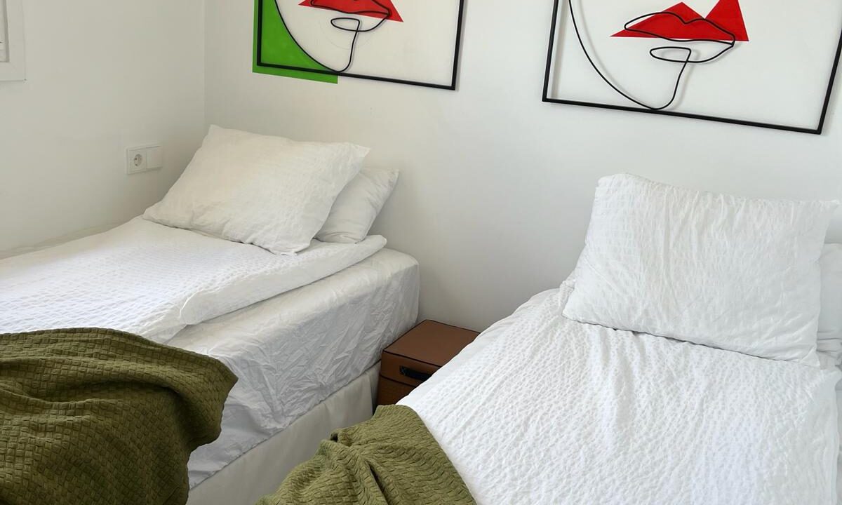 WhatsApp Image 2024-03-04 at 11.59.00